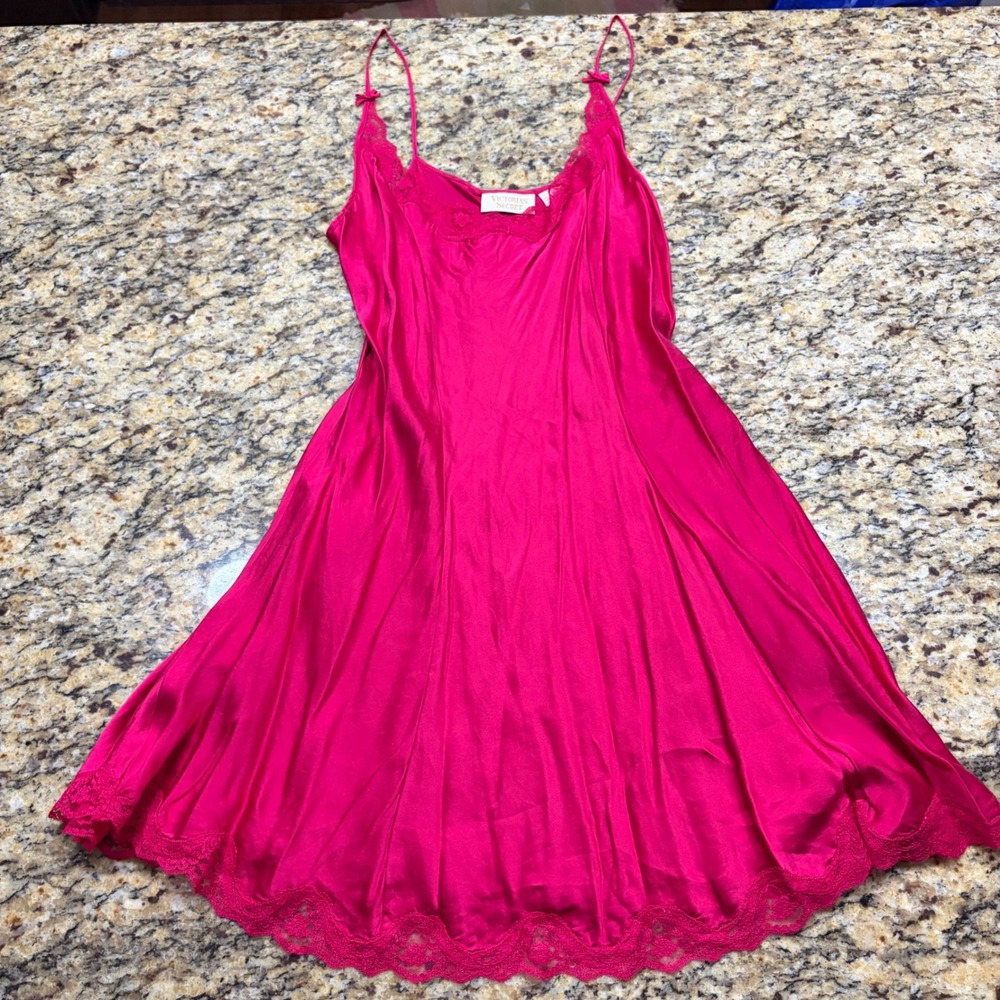 Victoria's Secret Pink 100% Silk Lace Trim Slip Dress Nightgown Large